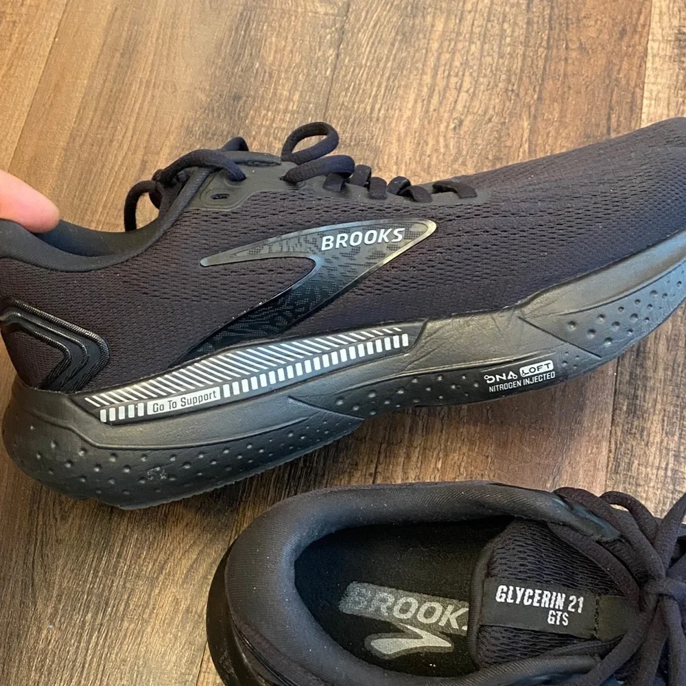 Brooks Glycerin 21 Gts Black Athletic Shoes - Picture 4 of 12